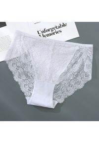 Intica - Majtki bezszwowe z koronką średni stan eleganckie codzienne Saimira. Kolor: biały. Materiał: koronka. Wzór: koronka