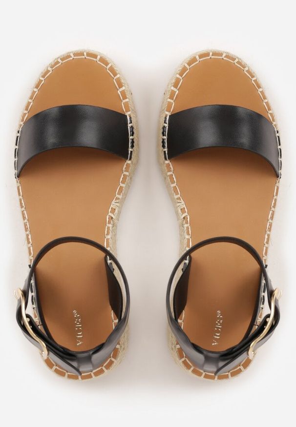 Renee - Czarne Sandały VICES na Plecionej Grubej Podeszwie z Paskiem Wokół Kostki Casilla. Okazja: na imprezę, na spacer. Zapięcie: pasek. Kolor: czarny. Materiał: koronka. Wzór: haft. Sezon: lato. Styl: elegancki