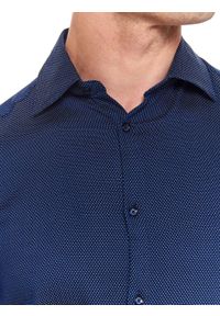 TOP SECRET - Koszula wzorzysta dopasowany krój. Kolor: niebieski. Materiał: jeans, tkanina. Długość rękawa: długi rękaw. Długość: długie. Wzór: kropki. Sezon: zima, jesień. Styl: klasyczny, elegancki #2