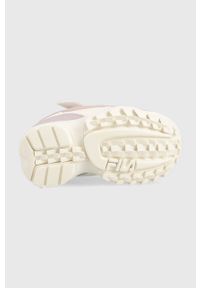 Fila sneakersy dziecięce Disruptor kolor fioletowy. Nosek buta: okrągły. Zapięcie: rzepy. Kolor: fioletowy. Materiał: guma #5