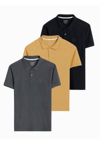Ombre Clothing - Zestaw koszulek męskich polo z dzianiny pique 3-pak - mix V18 - Rozmiar: M. Okazja: na co dzień. Typ kołnierza: polo. Kolor: czarny. Materiał: dzianina. Wzór: haft, aplikacja. Sezon: wiosna, lato. Styl: klasyczny, sportowy, wizytowy, casual