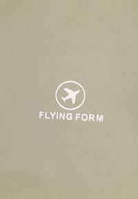 Renee - Jasnozielony Basicowy T-shirt w Stylu Cropped z Subtelnym Nadrukiem Loraera. Okazja: na co dzień. Kolor: zielony. Materiał: jeans. Długość: krótkie. Wzór: nadruk. Styl: elegancki, sportowy, casual #3