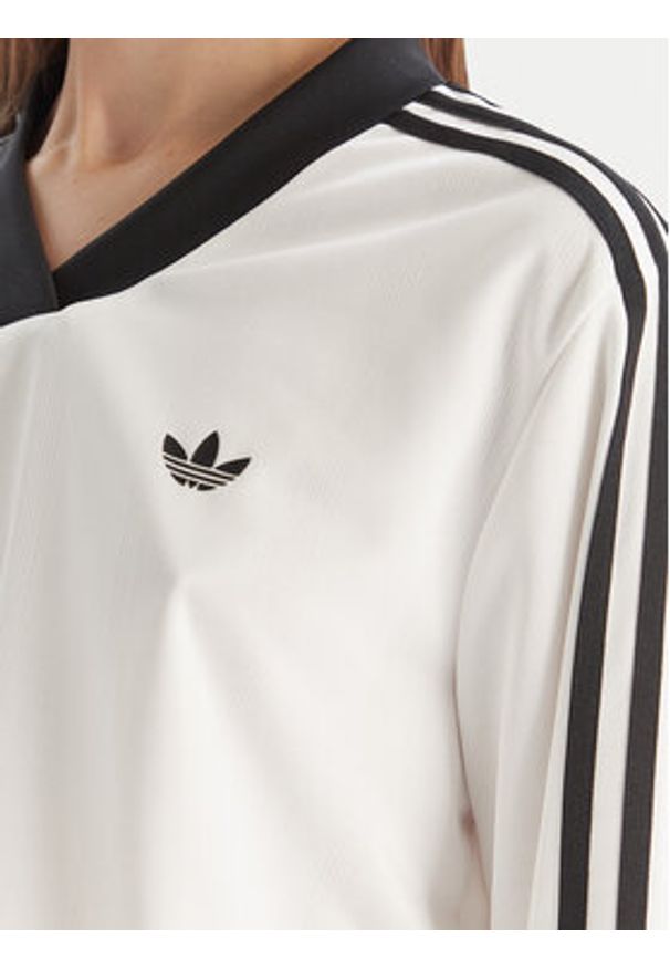Adidas - adidas Bluzka adicolor Football Jacquard JV9740 Biały Loose Fit. Kolor: biały. Materiał: syntetyk