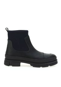 MOA Concept - MOA CONCEPT - Czarne botki na gumowej podeszwie. Nosek buta: okrągły. Kolor: czarny. Materiał: guma. Szerokość cholewki: normalna. Wzór: napisy. Obcas: na obcasie. Wysokość obcasa: średni #3