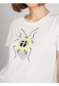 Patrizia Pepe T-Shirt | 2M3922/A4V5 | Maglia | Kobieta | Biały. Okazja: na co dzień. Kolor: biały. Materiał: bawełna. Długość rękawa: krótki rękaw. Długość: krótkie. Wzór: aplikacja, nadruk. Styl: casual