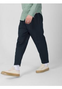 outhorn - Spodnie tkaninowe z lnem męskie - granatowe. Kolor: niebieski. Materiał: tkanina, len #6