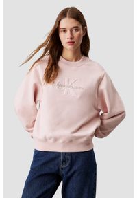 Calvin Klein - CALVIN KLEIN Różowa bluza damska z haftowanym logo. Okazja: na co dzień. Kolor: różowy. Materiał: bawełna. Wzór: haft. Styl: casual