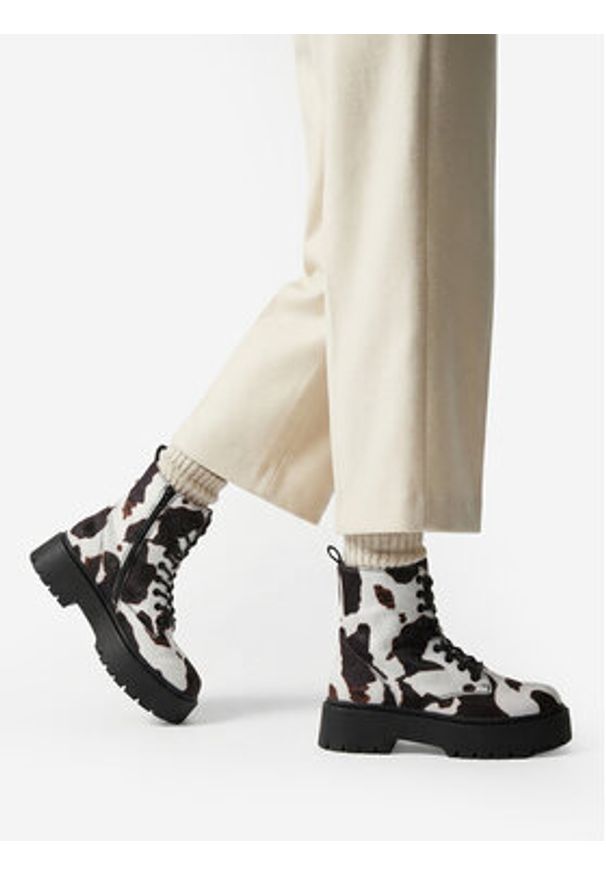 DeeZee Trzewiki CEO-HY13123-1A Biały. Kolor: biały. Materiał: materiał