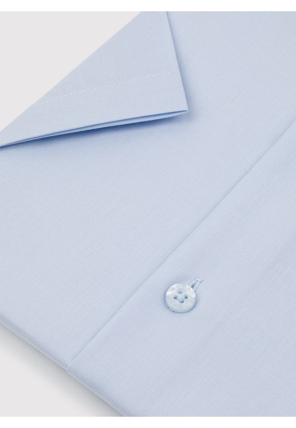 Pako Lorente - PAKO LORENTE - Niebieska koszula męska z krótkim rękawem. Kolor: biały, niebieski. Materiał: bawełna. Długość rękawa: krótki rękaw. Długość: krótkie. Sezon: wiosna