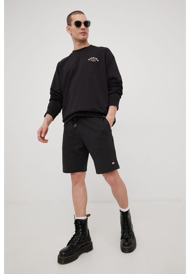 Dickies bluza bawełniana męska kolor czarny z aplikacją. Kolor: czarny. Materiał: bawełna. Długość rękawa: raglanowy rękaw. Wzór: aplikacja