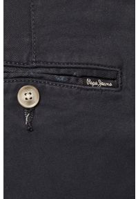 Pepe Jeans - Spodnie Charly. Kolor: niebieski. Materiał: tkanina, bawełna, poliester, materiał. Wzór: gładki #2