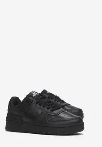 Renee - Czarne Sneakersy Sherith. Zapięcie: sznurówki. Kolor: czarny. Materiał: dresówka. Szerokość cholewki: normalna #5