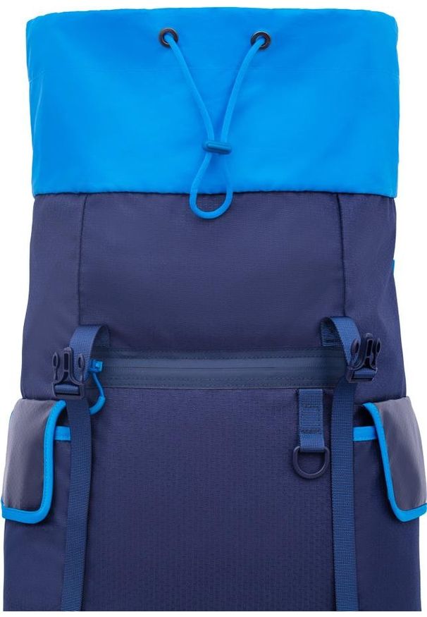 RIVACASE - Plecak Rivacase 5361 granatowy. Kolor: niebieski. Materiał: materiał. Styl: casual, sportowy