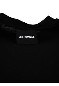 Les Hommes T-shirt | LS234335-469U | Back Lable | Mężczyzna | Czarny. Okazja: na co dzień. Kolor: czarny. Materiał: bawełna, lyocell. Wzór: aplikacja. Styl: casual #5