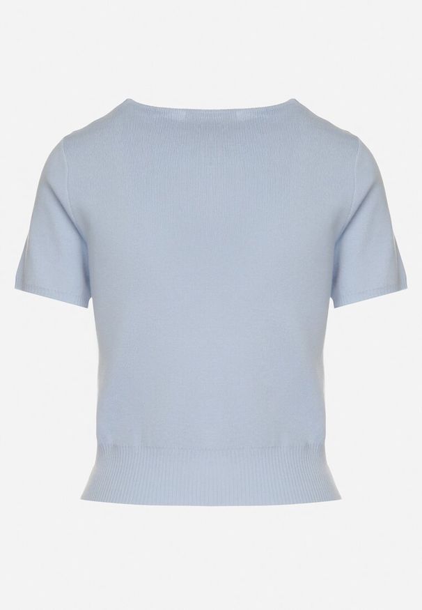 Born2be - Niebieska Bluzka z Wiskozą i Modalem Ozdobiona Kwadratowym Dekoltem Sanova. Okazja: na co dzień. Typ kołnierza: dekolt kwadratowy. Kolor: niebieski. Materiał: wiskoza. Długość rękawa: krótki rękaw. Długość: krótkie. Wzór: aplikacja. Styl: casual, elegancki