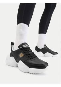 Versace Jeans Couture Sneakersy 80VA3SU8 ZPB80 899 Czarny. Kolor: czarny. Materiał: skóra #6