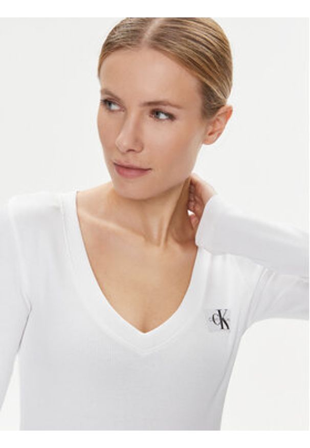 Calvin Klein Jeans Bluzka J20J222882 Biały Regular Fit. Kolor: biały. Materiał: bawełna