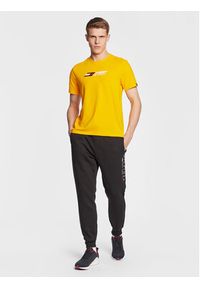 TOMMY HILFIGER - Tommy Hilfiger T-Shirt Essentials Big Logo MW0MW27933 Żółty Regular Fit. Kolor: żółty. Materiał: bawełna #3