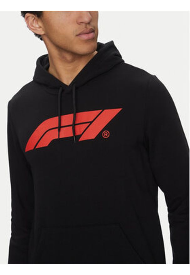 Puma Bluza F1 Ess Logo 625853 Czarny Regular Fit. Kolor: czarny. Materiał: bawełna
