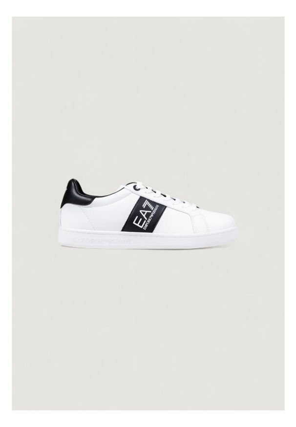 EA7 Emporio Armani Sneakersy 7X000332 AF10848 MZ021 Biały. Kolor: biały. Materiał: skóra