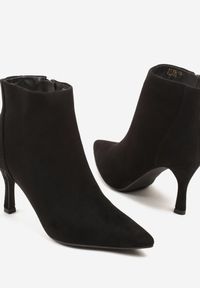 Renee - Czarne Botki na Szpilce w Klasycznym Stylu Latariela. Okazja: na co dzień. Kolor: czarny. Materiał: jeans. Sezon: jesień. Obcas: na szpilce. Styl: klasyczny #6