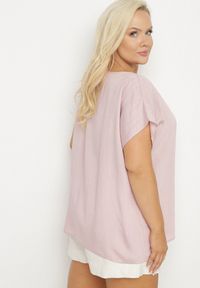 Born2be - Ciemnoróżowa Bluzka z Wiskozą Wiązana przy Dekolcie Dovarelle. Okazja: na co dzień. Kolekcja: plus size. Kolor: różowy. Materiał: wiskoza. Długość rękawa: krótki rękaw. Długość: krótkie. Styl: elegancki, casual #5