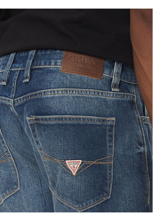 Guess Jeansy M5GAS2 D4Z80 Niebieski Slim Tapered Fit. Kolor: niebieski