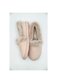 skechers - Kapcie Skechers Cozy Campfire-Team Toasty, Kobiety. Kolor: beżowy. Materiał: syntetyk, materiał