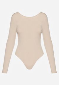 Renee - Jasnobeżowe Basicowe Body Sadovelle. Okazja: na co dzień, do pracy, na spotkanie biznesowe. Kolor: beżowy. Materiał: jeans. Długość rękawa: długi rękaw. Długość: długie. Styl: sportowy, casual, biznesowy, elegancki #3