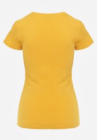 Born2be - Żółty T-shirt Nysalphia. Kolor: żółty. Materiał: bawełna, elastan, dzianina. Długość rękawa: krótki rękaw. Długość: krótkie. Styl: klasyczny #3