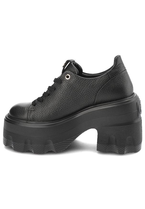 Czarne Sneakersy Carinii Skórzane Obuwie Damskie Na Obcasie. Okazja: na co dzień. Kolor: czarny. Materiał: skóra. Obcas: na obcasie. Styl: casual. Wysokość obcasa: średni
