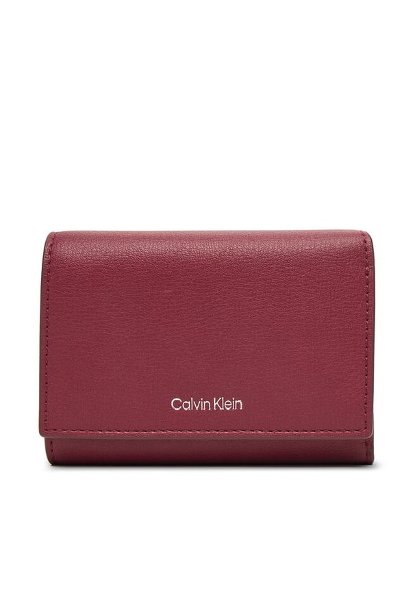 Portfel Calvin Klein. Kolor: różowy