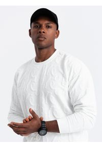 Ombre Clothing - Bluza męska RELAXED FIT z tłoczonymi literami – ecru V2 - Rozmiar: M. Materiał: dzianina, poliester, bawełna, materiał