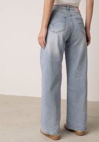 Born2be - Niebieskie Szerokie Jeansy z Bawełną Wysokim Stanem i Paskiem Typu Sznurek Nevinias. Okazja: na co dzień. Stan: podwyższony. Kolor: niebieski. Styl: casual, elegancki #5