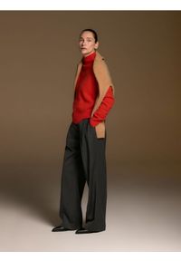 Reserved - Wełniany golf z dodatkiem kaszmiru - pomarańczowy. Typ kołnierza: golf. Kolor: pomarańczowy. Materiał: kaszmir, wełna #1