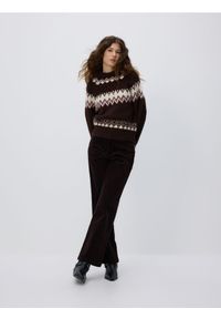 Reserved - Wzorzysty sweter - wielobarwny. Materiał: wełna. Styl: klasyczny #1