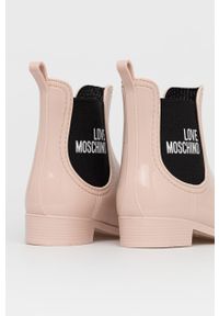 Love Moschino Kalosze damskie kolor różowy. Nosek buta: okrągły. Kolor: różowy. Materiał: guma #2