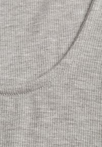 Renee - Szare Basicowe Body Sadovelle. Okazja: na co dzień, do pracy, na spotkanie biznesowe. Kolor: szary. Materiał: jeans. Długość rękawa: długi rękaw. Długość: długie. Styl: sportowy, casual, biznesowy, elegancki #8