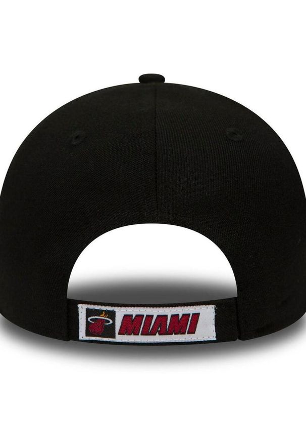Czapka z daszkiem New Era NBA Miami Heat. Kolor: czarny. Styl: sportowy