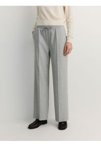 Reserved - Spodnie jogger - szary. Kolor: szary. Materiał: wiskoza, tkanina #1