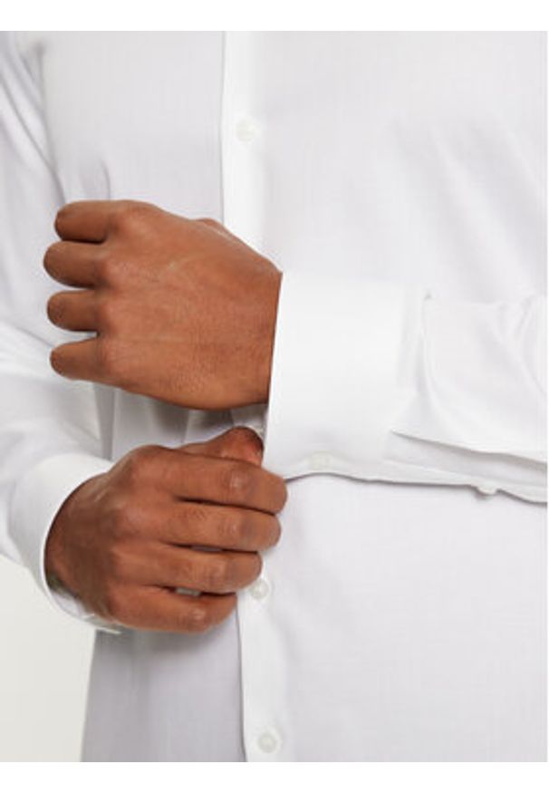 Calvin Klein Koszula K10K113863 Biały Slim Fit. Kolor: biały. Materiał: bawełna