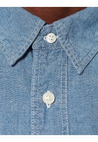 Lee - LEE LEESURE SHIRT MĘSKIE KOSZULE JEANSOWE INDIGO L66NMWDK 112140570. Materiał: jeans