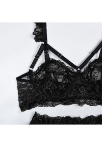 Intica - Komplet bielizny z falbanką i koronką dla kobiet Leontine. Kolor: różowy. Materiał: koronka. Wzór: koronka #8