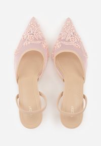 Renee - Różowe Szpilki VICES Slingback z Noskami w Szpic Ozdobionymi Haftem i Koralikami Laraidina. Zapięcie: pasek. Kolor: różowy. Materiał: satyna. Wzór: haft, aplikacja. Obcas: na szpilce #4