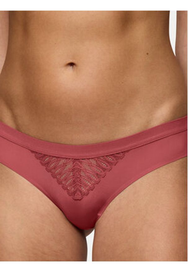 Triumph Figi brazylijskie Aura Spotlight 10216453 Czerwony. Kolor: czerwony. Materiał: syntetyk