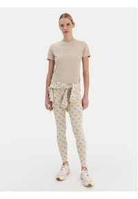 Guess T-Shirt V6RI20 J1314 Beżowy Regular Fit. Kolor: beżowy. Materiał: bawełna #5