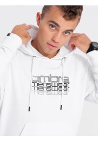 Ombre Clothing - Męska bluza nierozpinana z kapturem i nadrukiem - biała V1. Typ kołnierza: kaptur. Kolor: biały. Materiał: poliester, bawełna. Wzór: nadruk #6