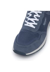 Mustang Sneakersy 4154-317-8 BIG Niebieski. Kolor: niebieski. Materiał: materiał