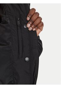 Calvin Klein Jeans Kurtka zimowa J20J224112 Czarny Regular Fit. Kolor: czarny. Materiał: syntetyk. Sezon: zima #5