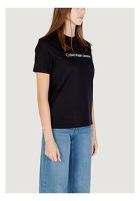 Calvin Klein Jeans T-Shirt A- INST. LOGO CLASSI Czarny Casual Fit. Okazja: na co dzień. Kolor: czarny. Materiał: syntetyk. Styl: casual #2